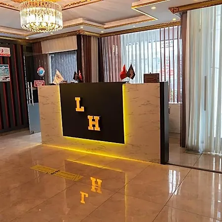 Hotel Loss