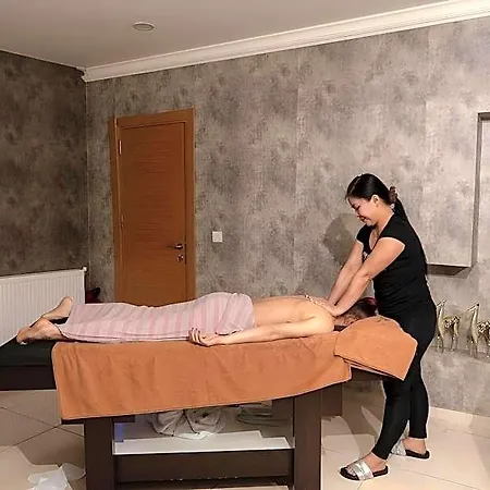 Hotel Loss 4*